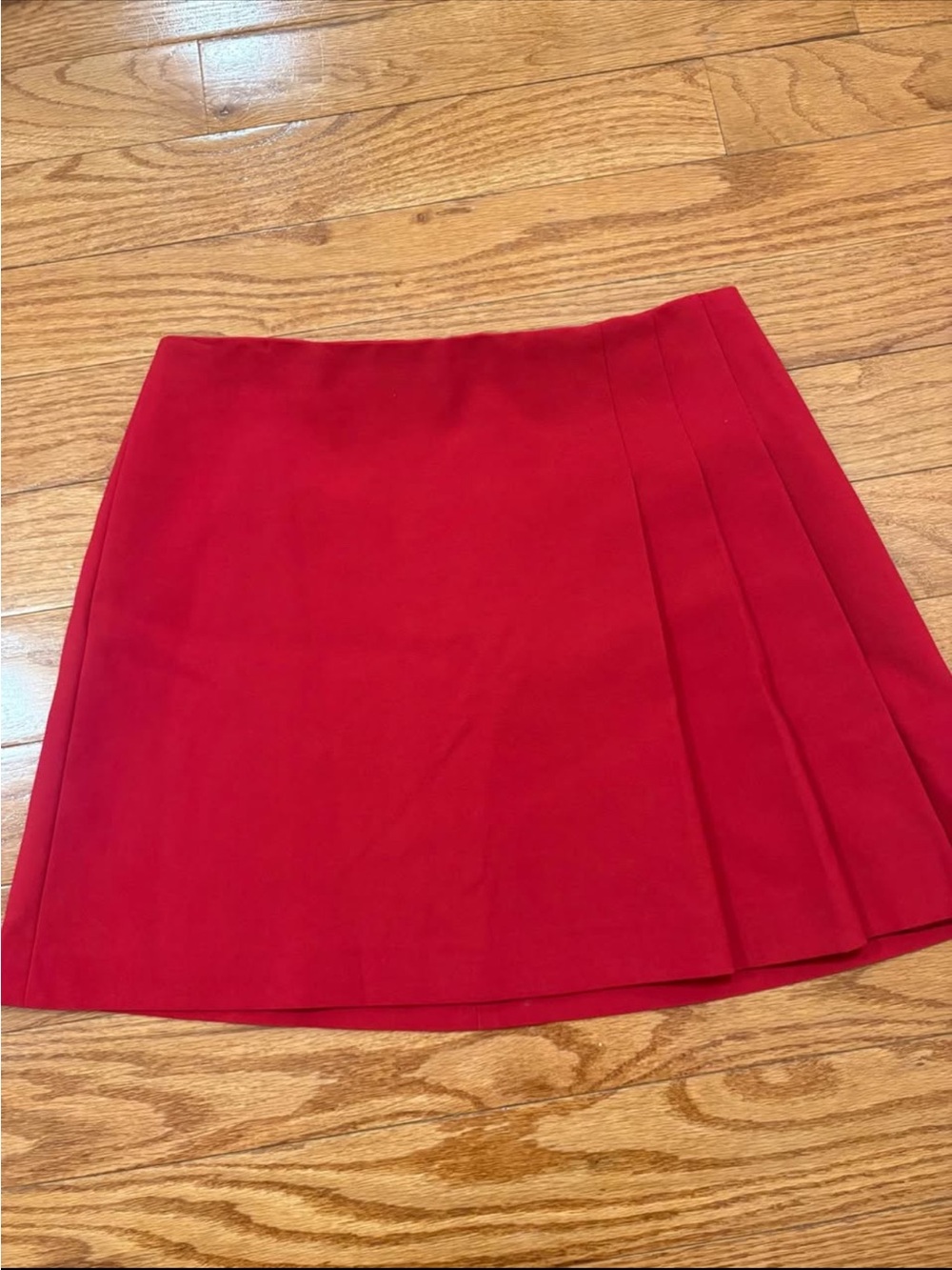 Alice + Olivia Red Pleated Mini Skirt